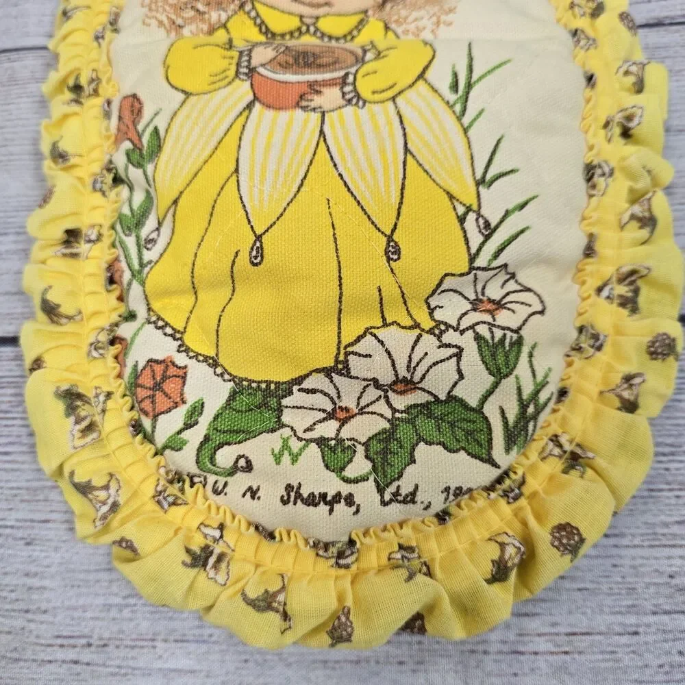 Vintage 1981 Oven Mitt Victoria Plum Sharpe Ltd Pot Holder Yellow Fairy Elf